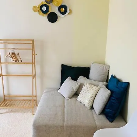 Le Cocon - Petit Dejeuner, Netflix, Jacuzzi* Hébergement de vacances *