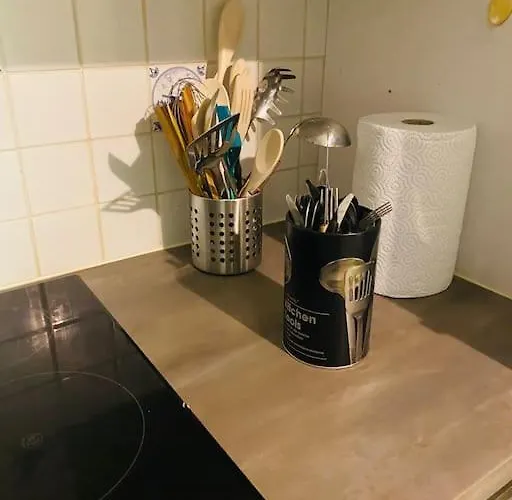 Le Cocon - Petit Dejeuner, Netflix, Jacuzzi* Hébergement de vacances Carrières-sous-Poissy