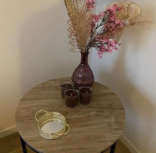 Le Cocon - Petit Dejeuner, Netflix, Jacuzzi* Hébergement de vacances Carrières-sous-Poissy